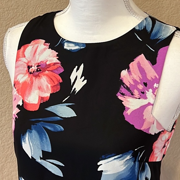 NEW Love...Ady Floral A-Line Sleeveless Sheath Dress - Picture 2 of 14